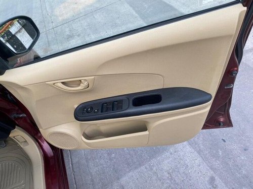 Used 2014 Honda Amaze MT for sale in New Delhi