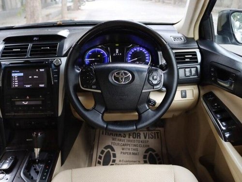 Used Toyota Camry 2015 AT for sale in New Delhi