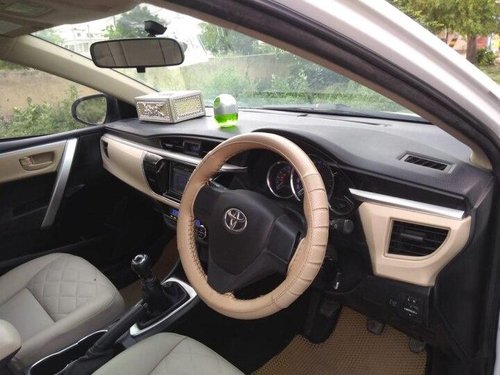 Used 2014 Toyota Corolla Altis MT for sale in New Delhi