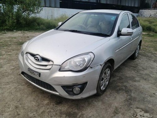 Used Hyundai Verna 2011 MT for sale in Kanpur 