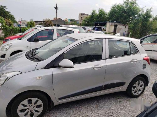 Used 2016 Hyundai Grand i10 Magna MT for sale in Hyderabad