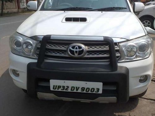 Used 2011 Toyota Fortuner 4x2 Manual MT for sale in Lucknow