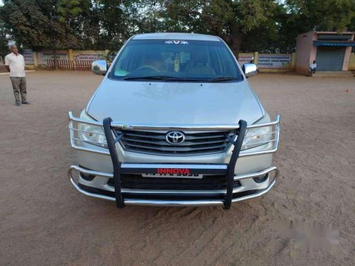 Toyota Innova 2.5 GX 7 STR, 2013, Diesel MT for sale in Chennai