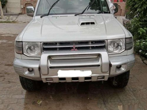 Mitsubishi Pajero 2012 MT for sale in Chandigarh 