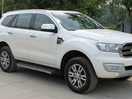 Used 2018 Ford Endeavour 3.2 Titanium AT 4X4 for sale in Ahmedabad