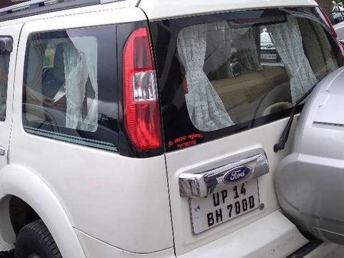 Used 2011 Ford Endeavour MT for sale in Noida