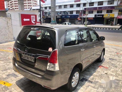 Toyota Innova 2.0 VX 8 STR BS-IV, 2011, Diesel MT in Kochi