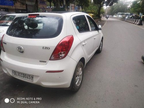 Hyundai i20 1.4 CRDi Sportz 2014 MT for sale in New Delhi