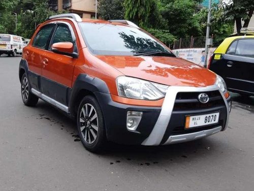 Toyota Etios Cross 1.2 G, 2015, Petrol MT in Thane