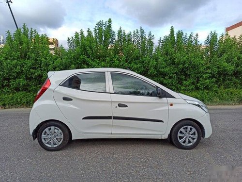 Hyundai Eon Magna Optional 2011 MT for sale in New Delhi