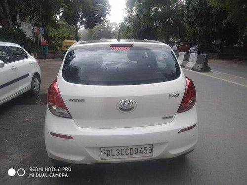 Hyundai i20 1.4 CRDi Sportz 2014 MT for sale in New Delhi