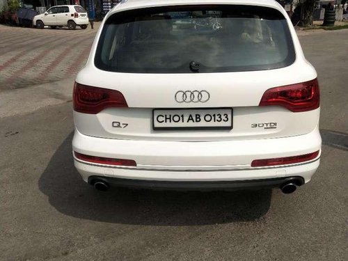 Used 2010 Audi Q7 3.0 TDI quattro AT for sale in Jalandhar