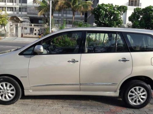 Toyota Innova 2.5 VX BS IV 8 STR, 2013, Diesel MT in Ahmedabad