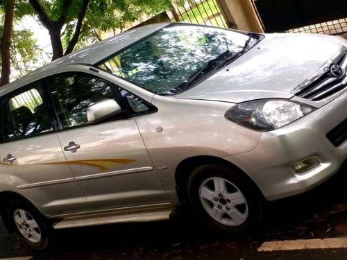 Toyota Innova 2.5 V 8 STR, 2008, Diesel MT in Coimbatore