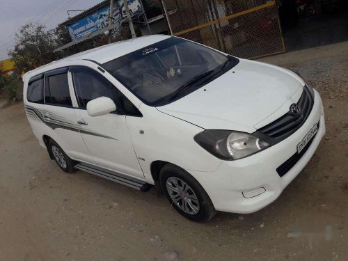 Toyota Innova 2.5 E 2005 MT for sale in Erode