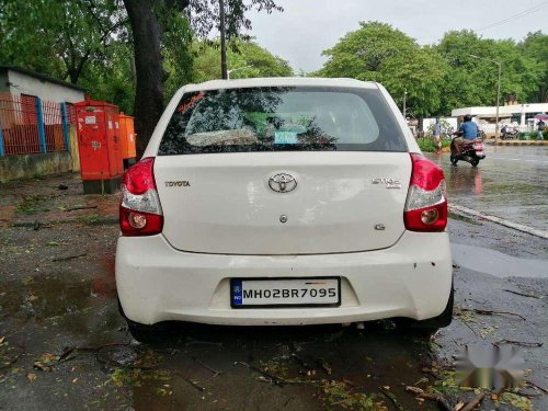 Toyota Etios Liva G 2011 MT for sale in Mumbai