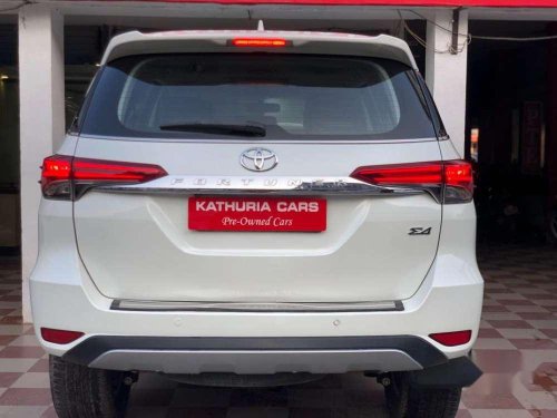 Toyota Fortuner 2.8 4X4 Manual, 2016, Diesel MT in Patiala