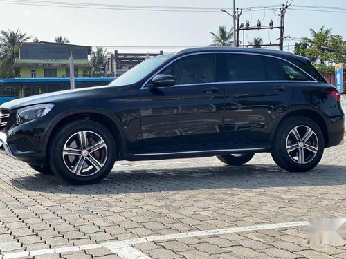 Mercedes-Benz Glc 220D 4MATIC Sport, 2017, Diesel AT in Kochi