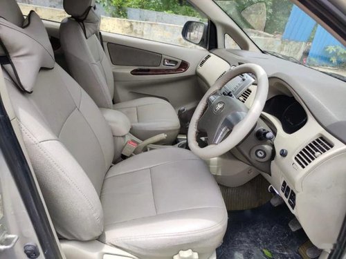 Toyota Innova 2.5 VX 8 STR 2012 MT for sale in Mumbai