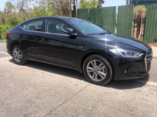 Hyundai Elantra 2017 MT for sale in Mumbai