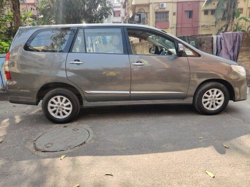 2014 Toyota Innova 2.5 V Diesel 7-seater MT in Kolkata