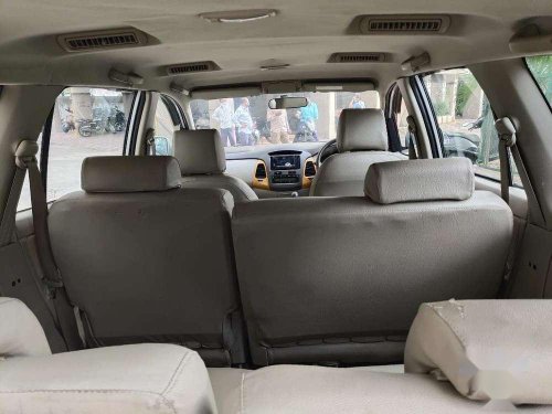 Toyota Innova 2009 MT for sale in Surat