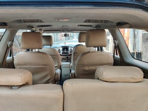 2014 Toyota Innova 2.5 V Diesel 7-seater MT in Kolkata