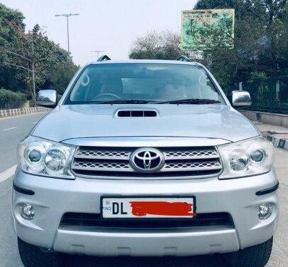 Used 2011 Toyota Fortuner 4x4 MT for sale in New Delhi
