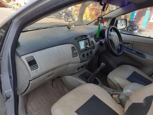 Toyota Innova 2009 MT for sale in Pondicherry