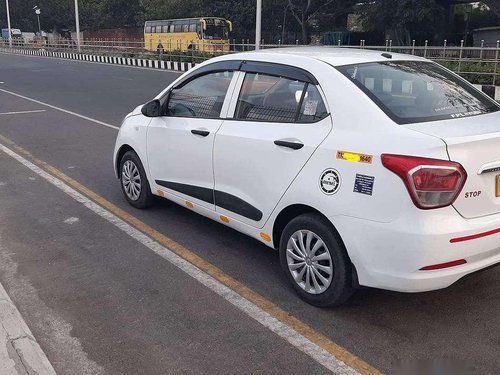 Hyundai Xcent Base 1.1 CRDi, 2017, Diesel MT in Chennai