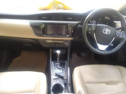 2016 Toyota Corolla Altis VL AT for sale in New Delhi