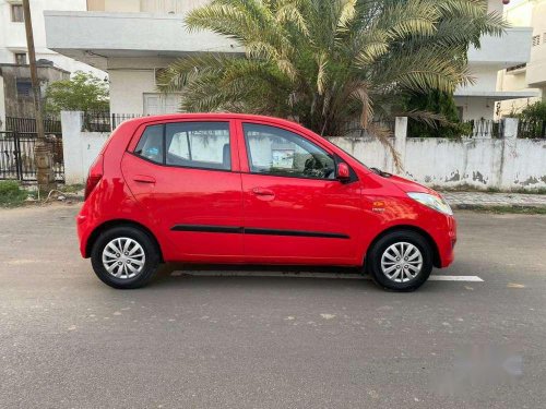 Used Hyundai i10 Magna 2013 MT for sale in Ahmedabad