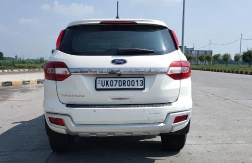 Used 2019 Ford Endeavour 2.2 Titanium 4X2 AT for sale in New Delhi