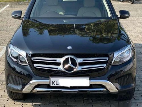 Mercedes-Benz Glc 220D 4MATIC Sport, 2017, Diesel AT in Kochi