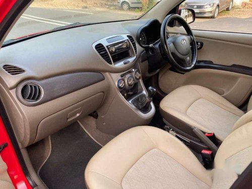 Used Hyundai i10 Magna 2013 MT for sale in Ahmedabad