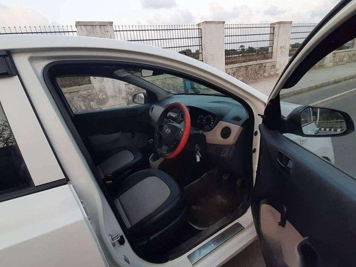 Hyundai Xcent Base 1.1 CRDi, 2017, Diesel MT in Chennai