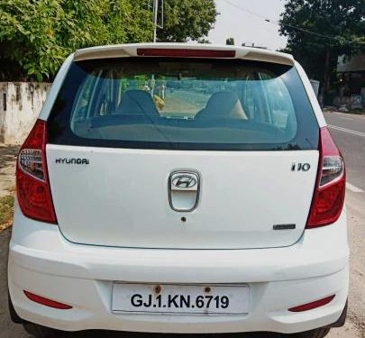 Hyundai i10 Magna 1.1 2012 MT for sale in Ahmedabad