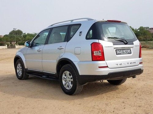 Used Mahindra Ssangyong Rexton 2015 MT for sale in New Delhi