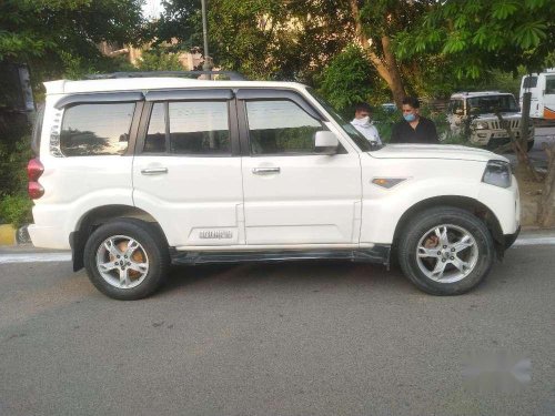 Used 2015 Mahindra Scorpio MT for sale in Ghaziabad