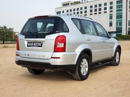 Used Mahindra Ssangyong Rexton 2015 MT for sale in New Delhi