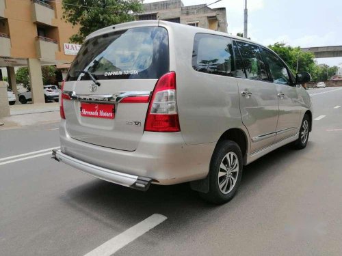 Used Toyota Innova 2.5 VX BS IV 8 STR, 2015 MT in Ahmedabad