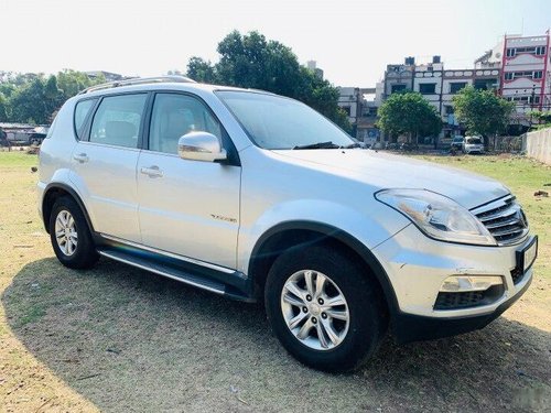 2013 Mahindra Ssangyong Rexton RX7 AT for sale in Surat 