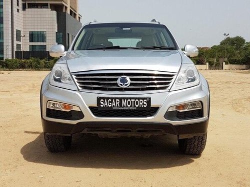 Used Mahindra Ssangyong Rexton RX7 2014 AT for sale in New Delhi