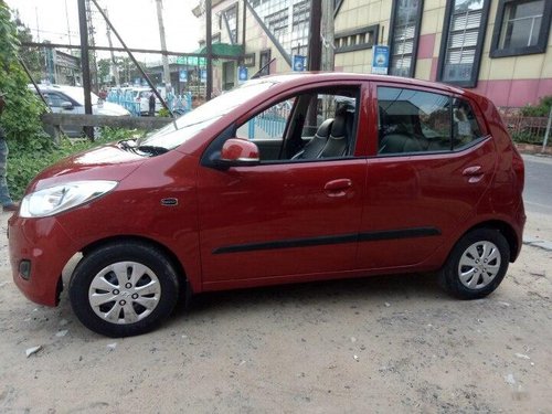 Hyundai i10 Magna 1.2 2011 MT for sale in Kolkata 