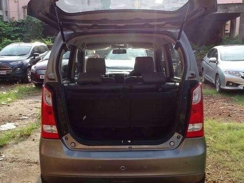 Maruti Suzuki Wagon R 1.0 LXi, 2015, MT for sale in Kolkata 