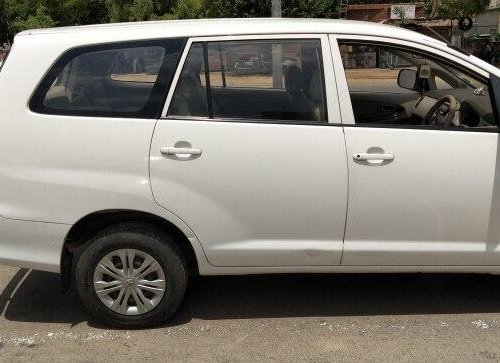 Used 2014 Toyota Innova MT for sale in Jaipur 