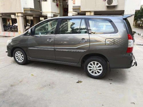 Used Toyota Innova 2012 MT for sale in Surat 