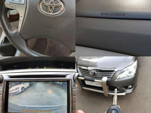 Used Toyota Innova 2012 MT for sale in Surat 