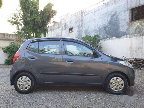 Hyundai i10 Era 1.1 2012 MT for sale in Surat 