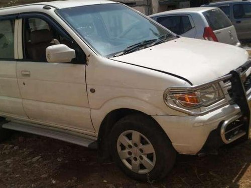 Used Chevrolet Tavera 2014 MT for sale in Chennai